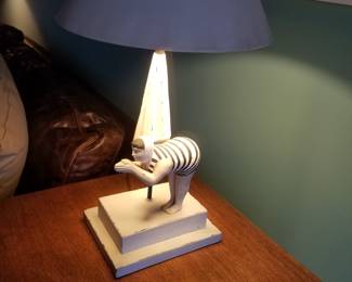 Retro bather table lamp