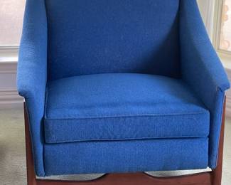 Pailo vintage rocker. Fabulous chair 1960's, perfect for living room or a nursery!
