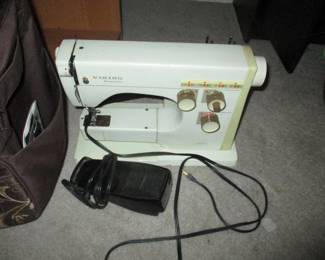 Viking Husqvarna Sewing Machine with wheel Travel Bag
