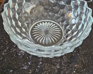 Fostoria American 8 5/8" Flared Cupped Clear Glass Bowl Cubist Stem 2056