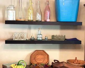 Kitchen Wares And Decor
