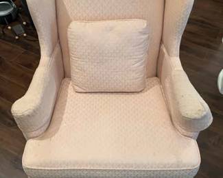 2 Pink Broyhill Wingback Chairs With Pillows