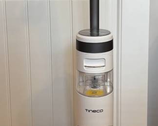 Tineco Cordless Vacuum Washer With Attachments,charger