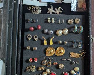 Costume Jewelry 