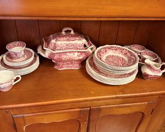 Dishes and Soup Tureen