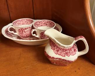 Creamer and Cups