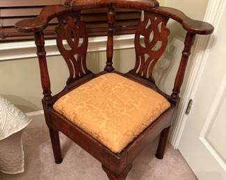 Corner Chair