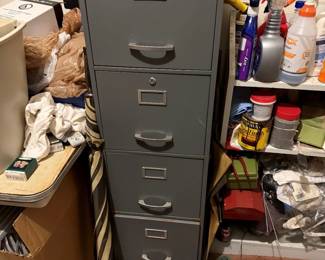 4 Drawer Filing Cabinet