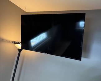 Flatscreen TV