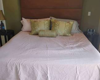 SF115California King Bed With Headboard
