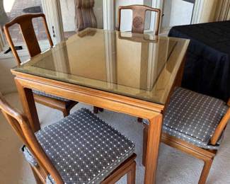 SF113Solid Wood Table And Four Chairs