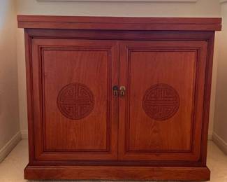 SF182Dining Storage Cabinet