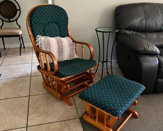 Green Upholstered Glider Rocker with Ottoman – Light oak frame, classic small-scale print