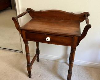 Antique Side Table with White Knob – Dark Wood Carved edges