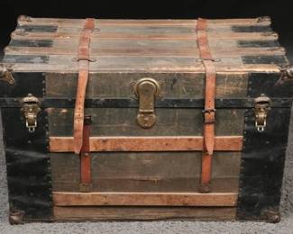 Early 20th Century Wooden Storage Chest