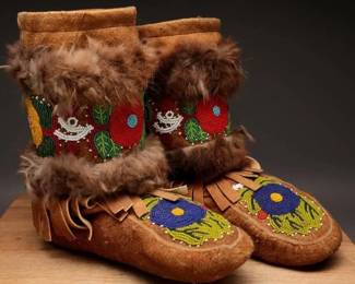 Ojibwe Moose Hide Beaded Mukuk Moccasins