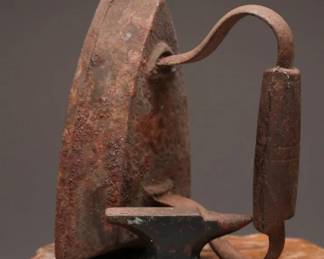 Antique Cast Iron Sad Iron & Mini Anvil