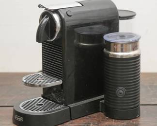 DeLonghi Nespresso Machine w/ Milk Frother