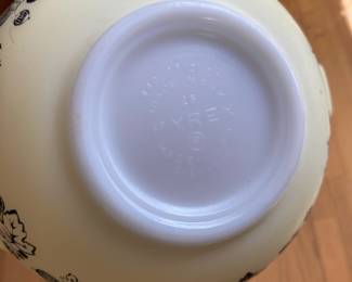 Set of 3 Pyrex Gooseberry Cinderella Mixing Bowls