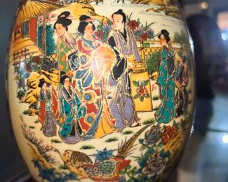 Satsuma egg circa 1868 - 1926