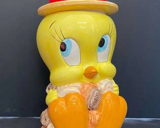 1997 Warner Brothers Tweety Bird Cookie Jar
