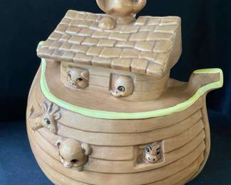 Twin Winton Noahs Ark Cookie Jar