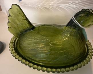 Vintage Indiana Glass Olive Green Chicken/Hen on Basket Nest Covered Dish