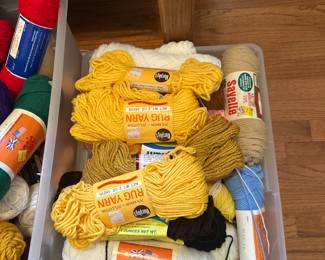 yarn supplies