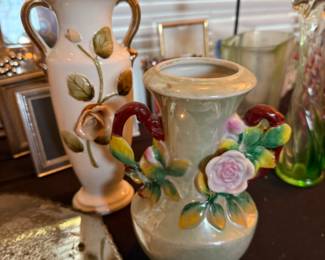 Unique Vases - these are great gifts! Stock up now for the holiday season.