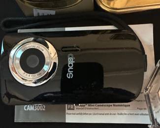 Coby SNAPP CAM3002 Mini Camcorder