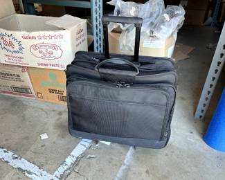 carry on luggage. new $8