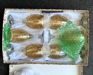 wine glass set. $10