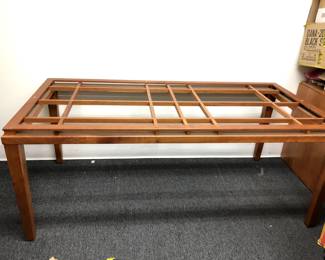 soild maple wood frame.