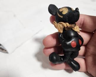 BLACK MICKEY