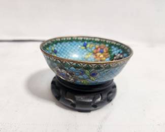 PLIQUE A JOUR DISH ANTIQUE ON STAND