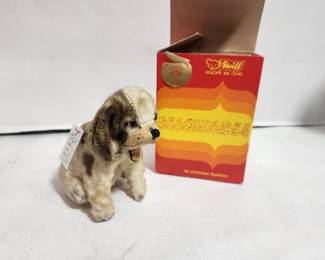STEIFF DOG IN BOX