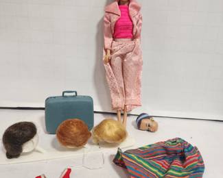 1962 BARBIE AND ACCESSORIES