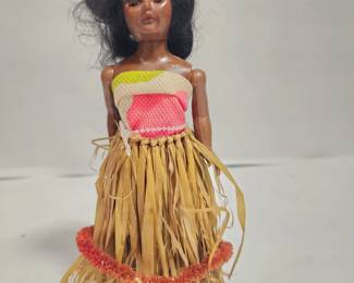 VINTAGE HULA GIRL