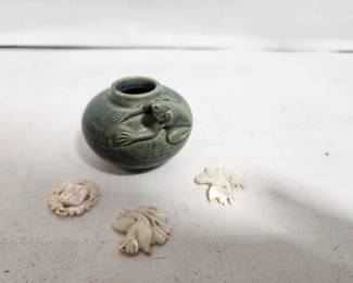 ASIAN SMALL POT AND CARVED SHELLS