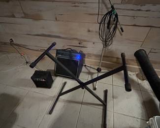Music equipment amp