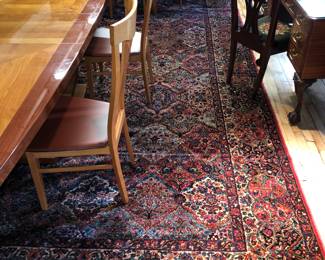 Stunning Karastan rug 11’ x 20’.
The best Karastan I have ever seen!