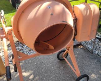 Cement mixer
