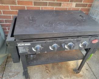 Flat iron grill