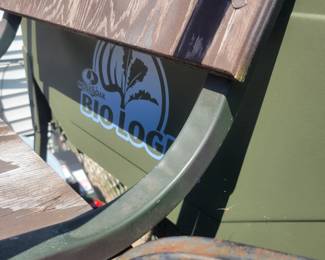 Deer feeder
