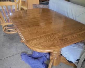 Oak Table with 6 chairs