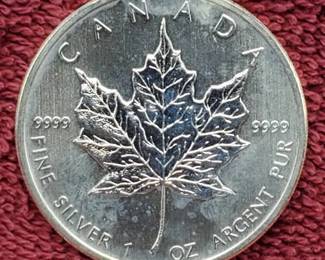 1 Troy Oz Silver Maple Leaf Milky Surface