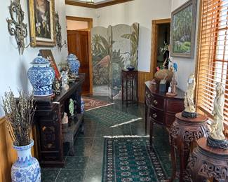 Main hallway entering the front door