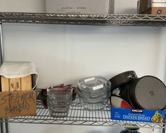 Kitchenware Auction Lot