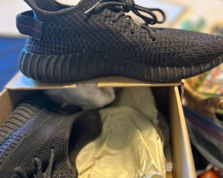 Yeezy, women’s