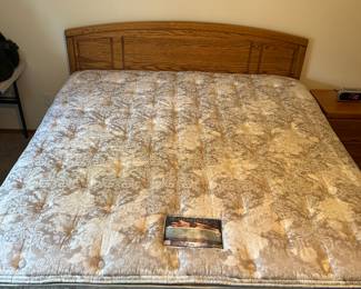 King size bed
